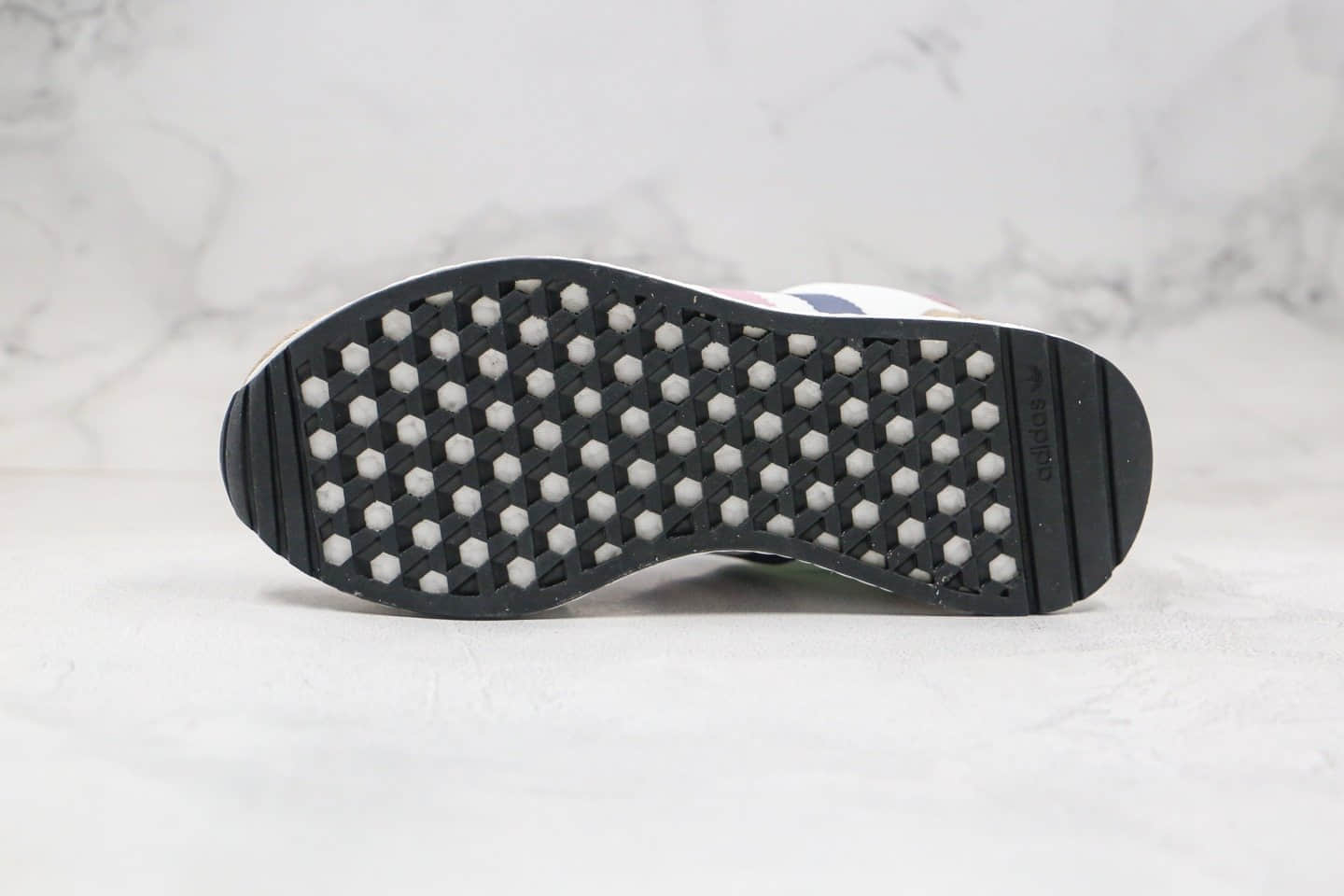 阿迪达斯Adidas Boost L-5923纯原版本三叶草爆米花跑鞋灰蓝粉色原厂巴斯夫缓震大底 货号:CG6040