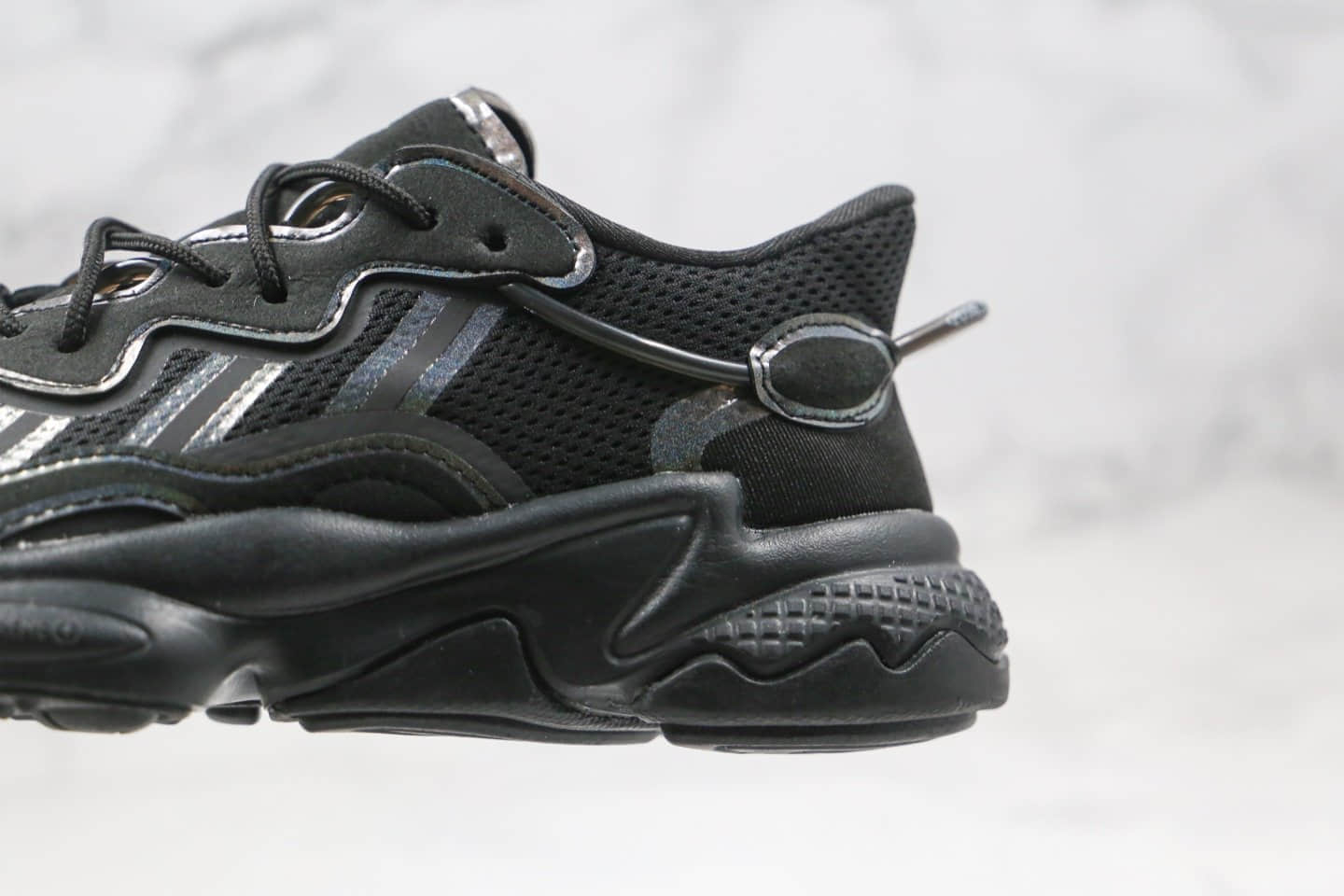 阿迪达斯Adidas OZWEEGO 2020纯原版本水管老爹鞋炫彩黑色原盒原标区别市面通货版本 货号:FV9653