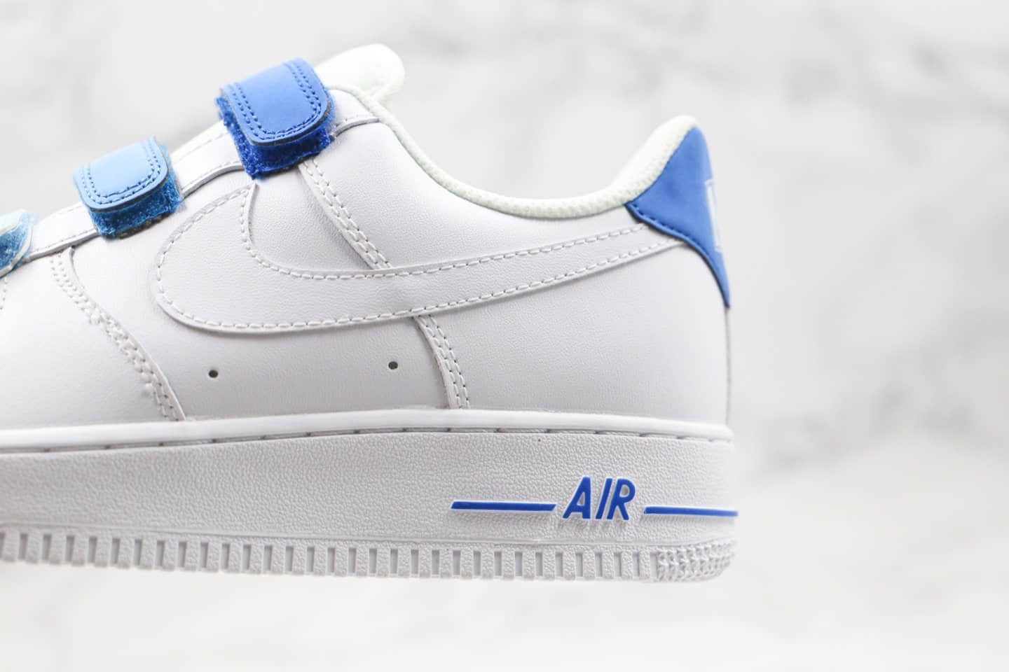 耐克Nike Air Force 1纯原版本低帮空军一号天空蓝魔术贴板鞋内置全掌Sole气垫 货号:898866-008