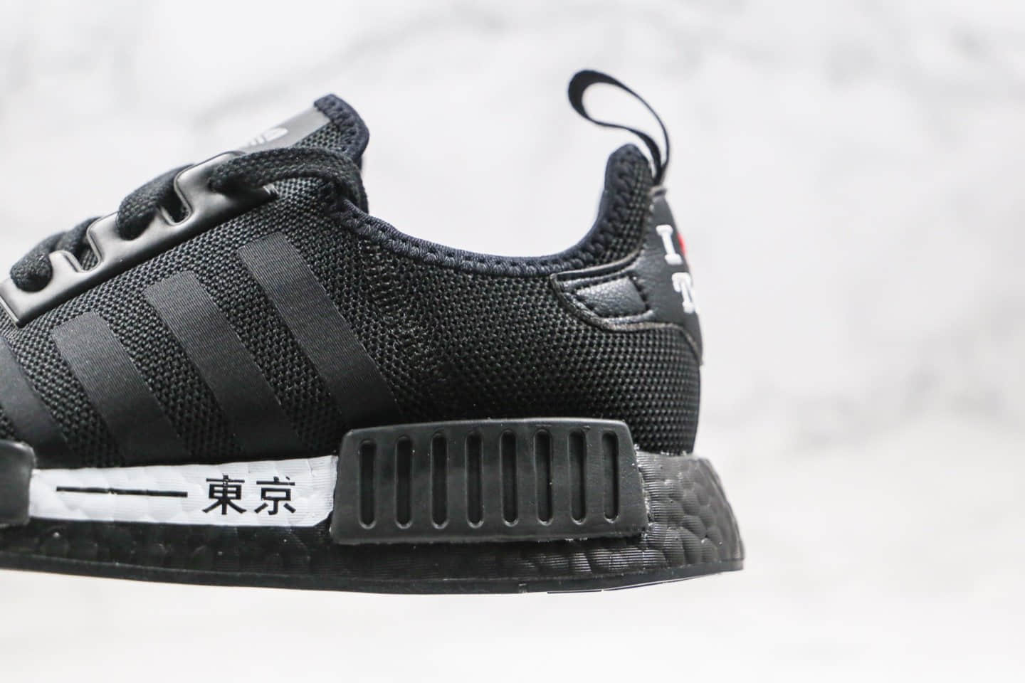 阿迪达斯adidas NMD R1 Tokyo纯原版本爆米花跑鞋NMD日本东京限定黑色原盒原标真巴斯夫缓震大底 货号:H67745