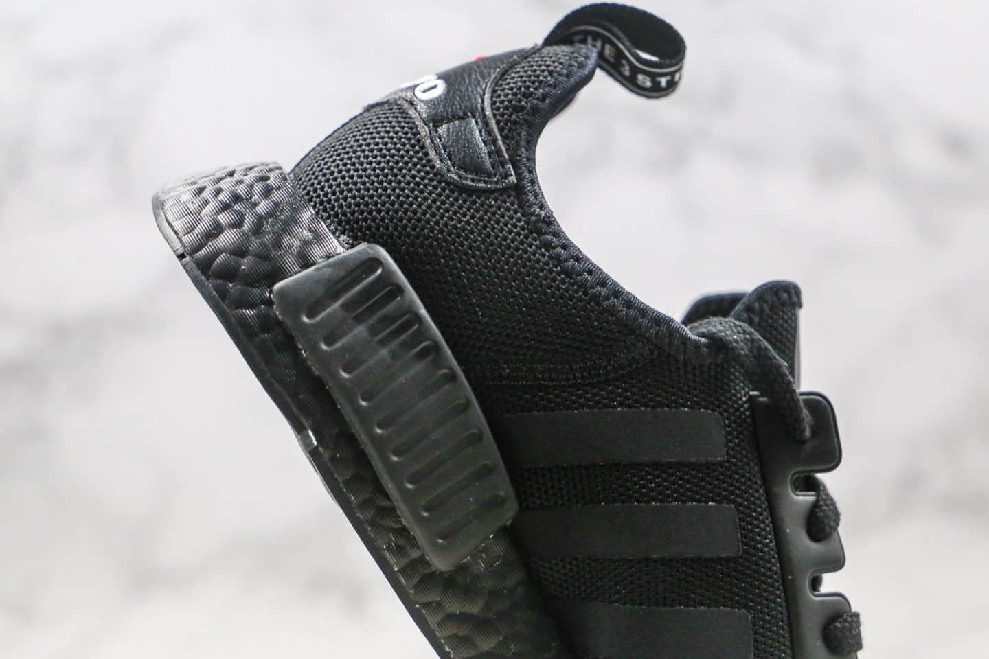 阿迪达斯adidas NMD R1 Tokyo纯原版本爆米花跑鞋NMD日本东京限定黑色原盒原标真巴斯夫缓震大底 货号:H67745