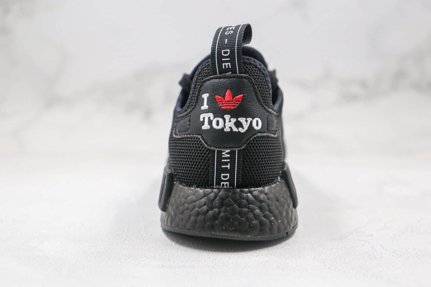 阿迪达斯adidas NMD R1 Tokyo纯原版本爆米花跑鞋NMD日本东京限定黑色原盒原标真巴斯夫缓震大底 货号:H67745