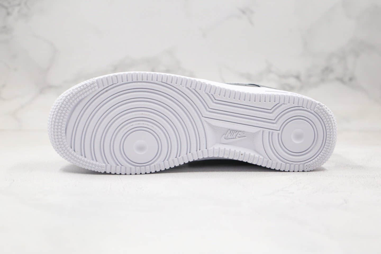 耐克Nike Air Force 1 Low Wolf Grey纯原版本低帮空军一号狼灰色板鞋内置全掌气垫正确鞋面卡色 货号:CK7803-001