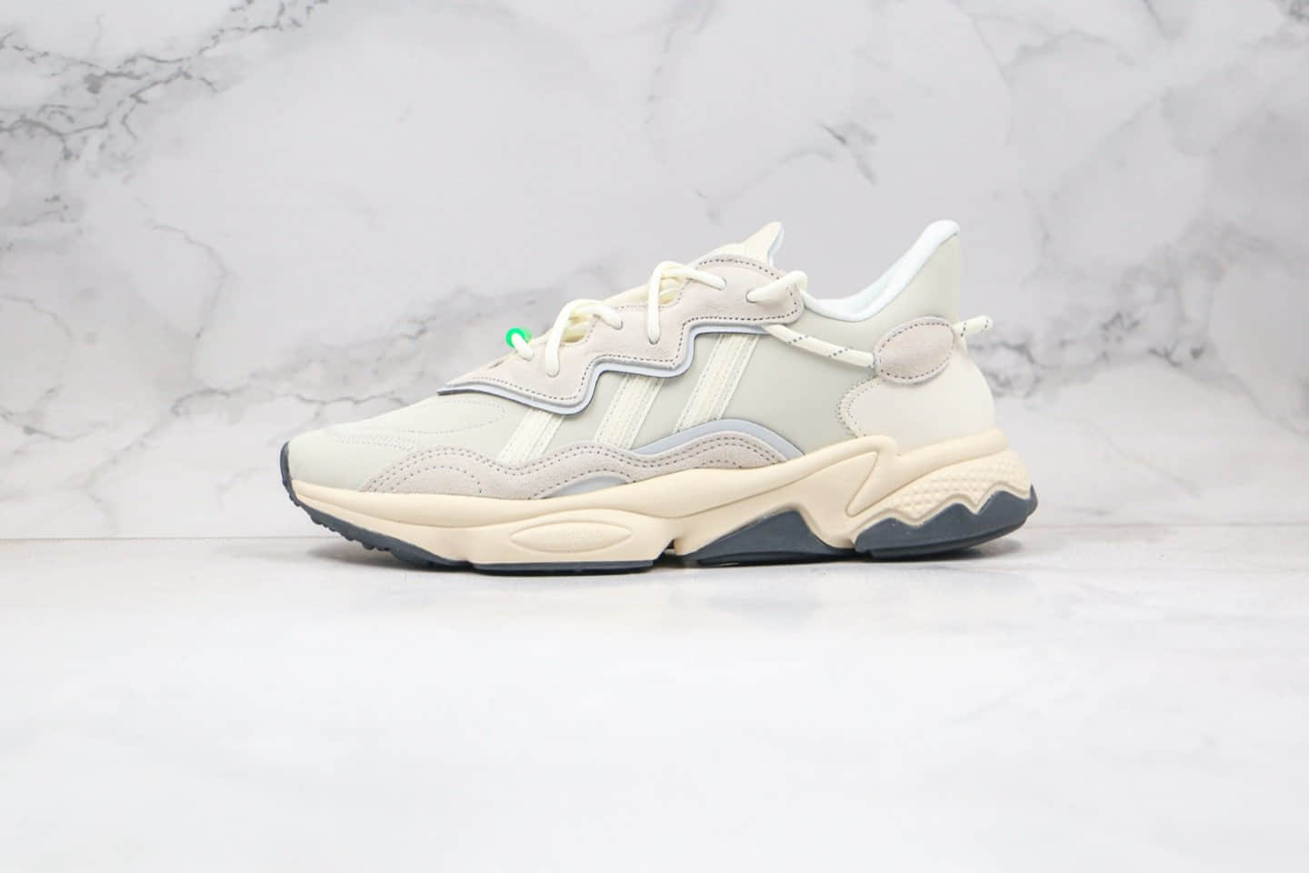 阿迪达斯Adidas Originals Ozweego纯原版本水管老爹鞋皮面浅灰色原档案数据开发 货号:EG8354