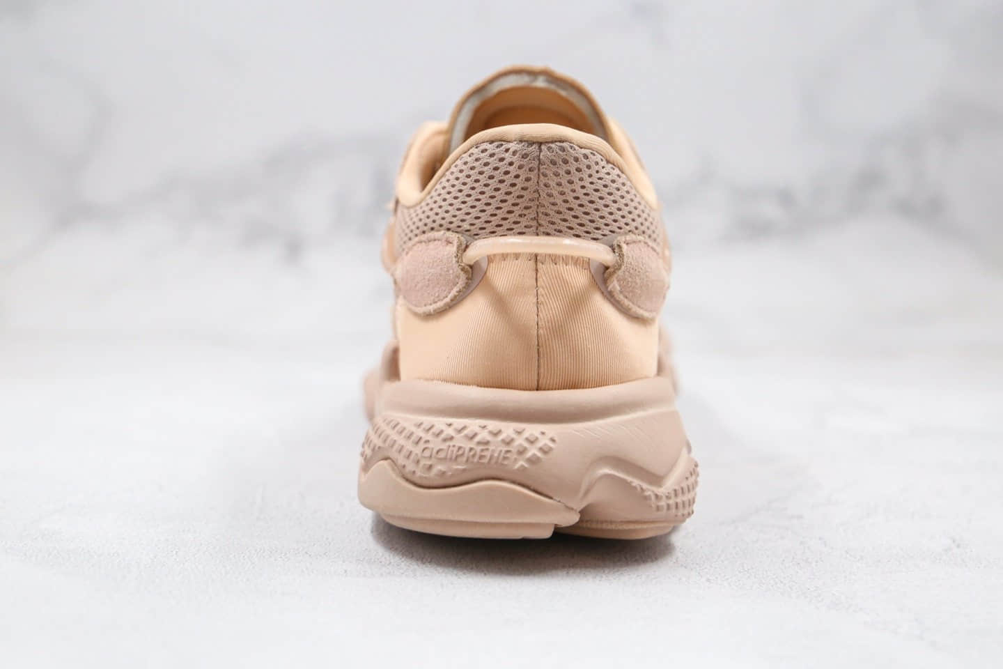 阿迪达斯Adidas Ozweego adiPEN纯原版本三叶草水管老爹鞋沙漠土黄色原盒原标 货号:FY2024