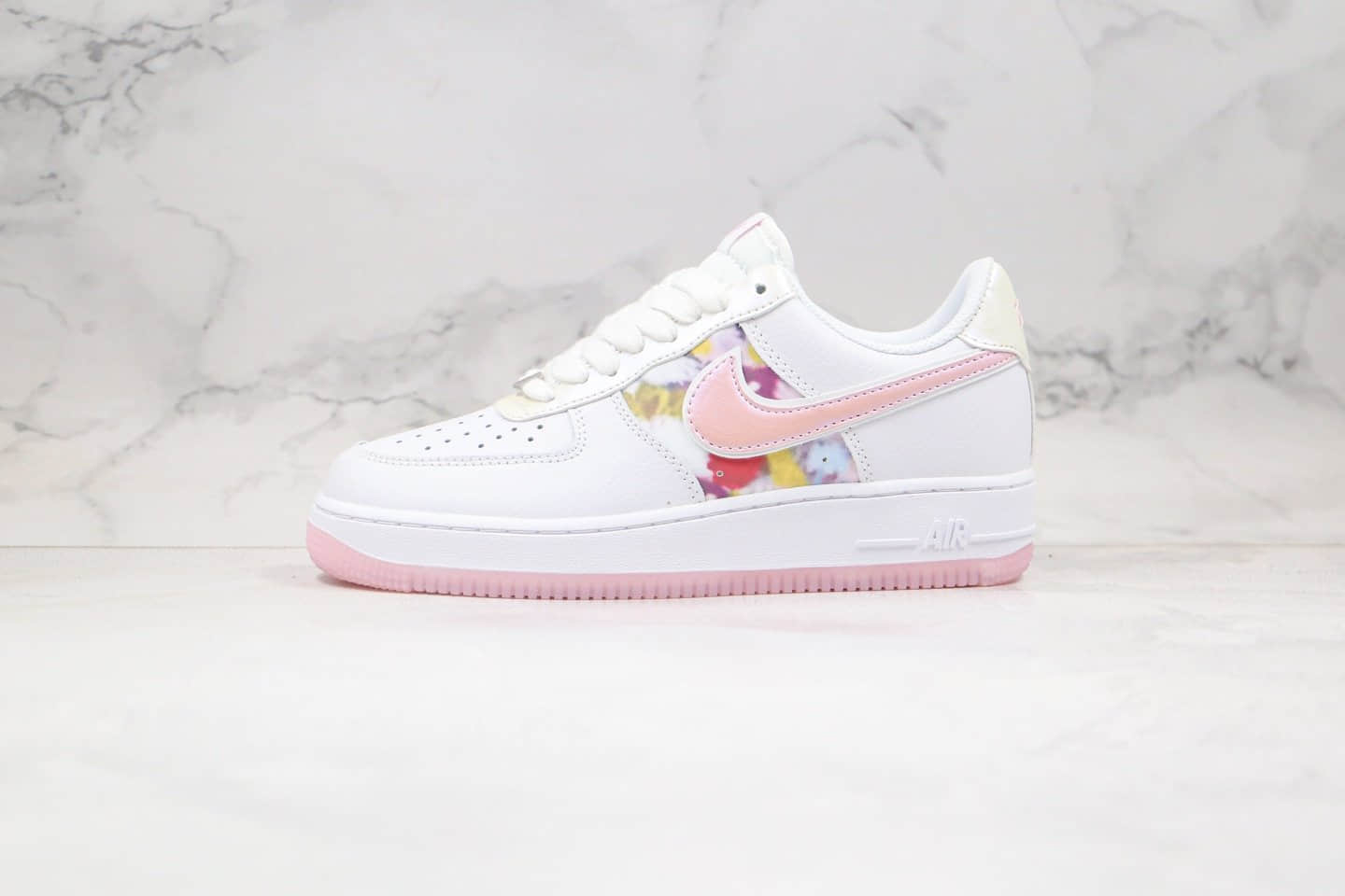 耐克Nike Air Force 1纯原版本低帮空军一号白粉花卉配色板鞋内置全掌Sole气垫原盒原标 货号:CN8535-100