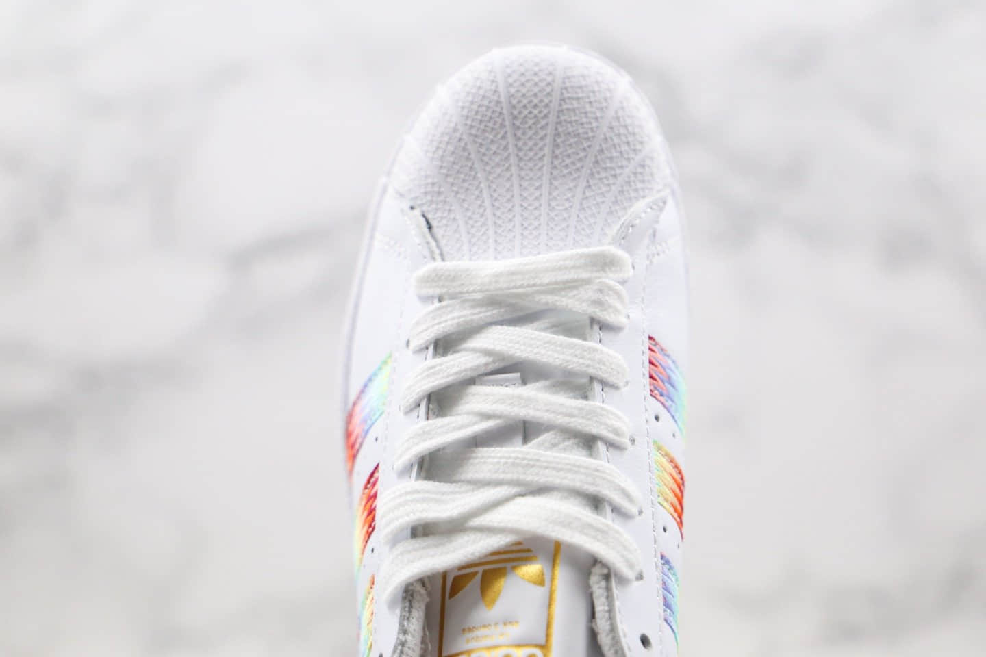 阿迪达斯Adidas Originals Superstar Superstar纯原版本三叶草贝壳头炫彩白彩虹配色板鞋原鞋开模一比一打造 货号:FX3923