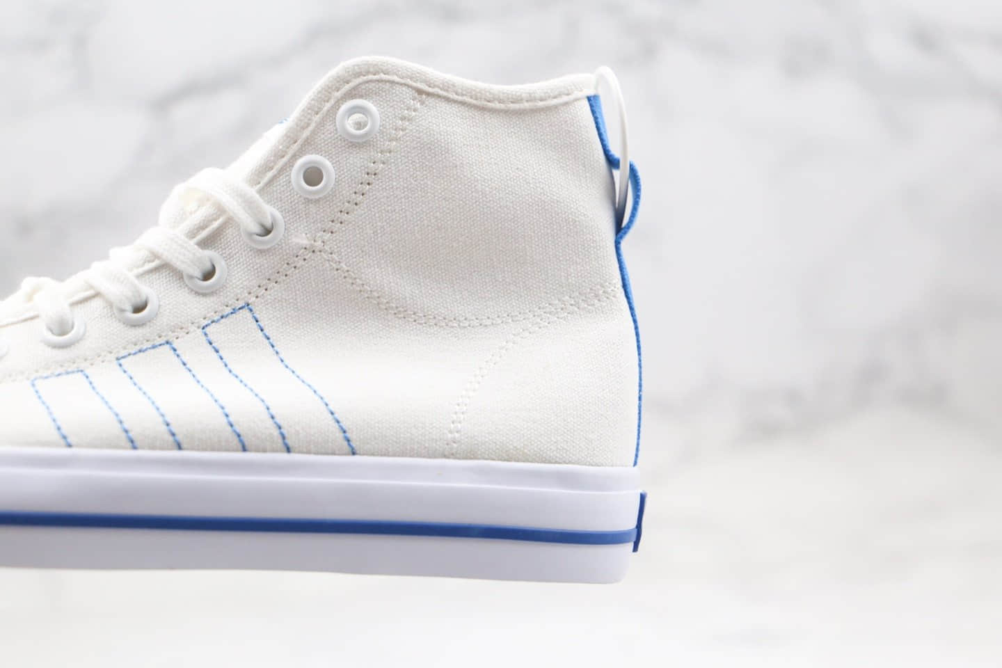 阿迪达斯Adidas Nizza HI RF纯原版本高帮白蓝色涂鸦不对称设计NIZZA帆布鞋原档案数据开发 货号:FY3092