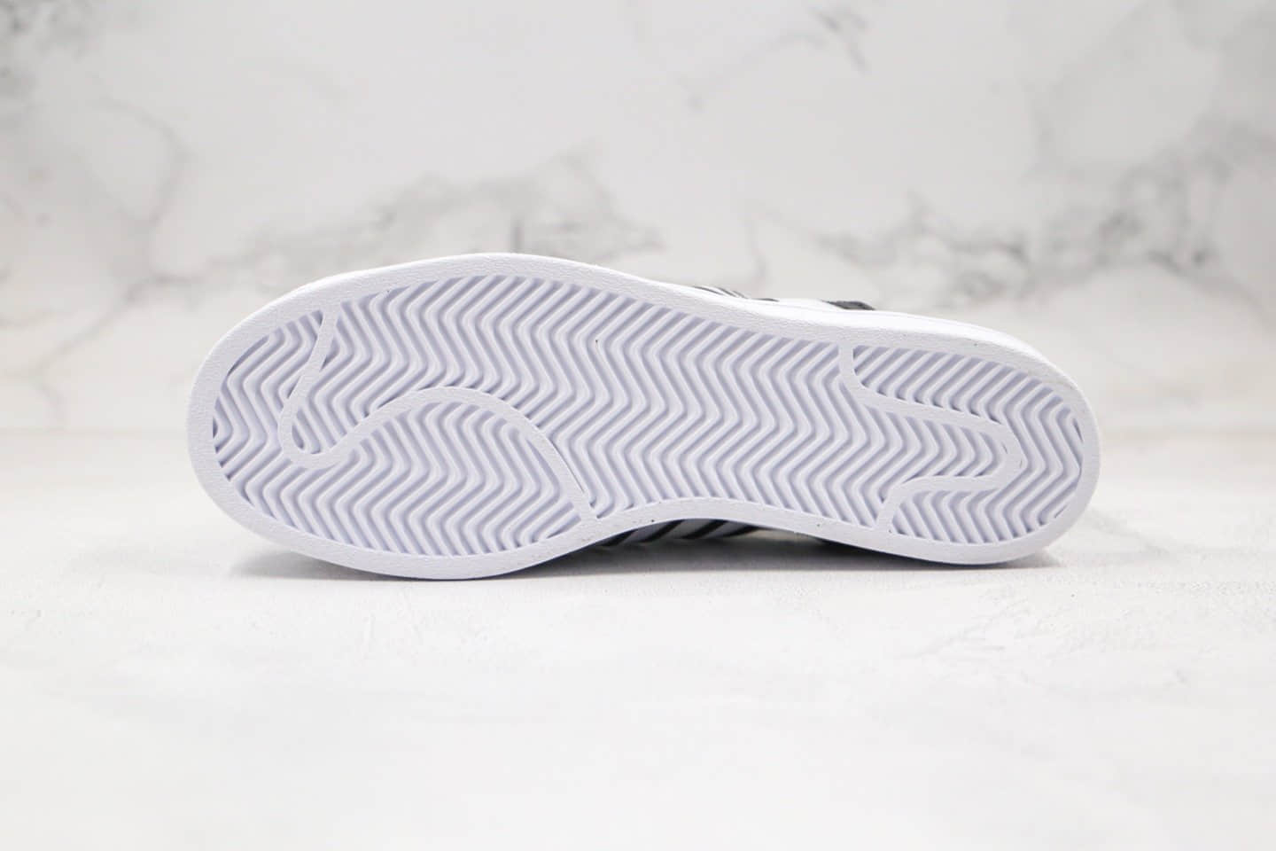 阿迪达斯adidas Superstar x Ji Won Choi x Olivia Oblanc纯原版本三方联名款贝壳头魔术贴绑带黑框透明网面板鞋原楦头纸板打造 货号:FW6635