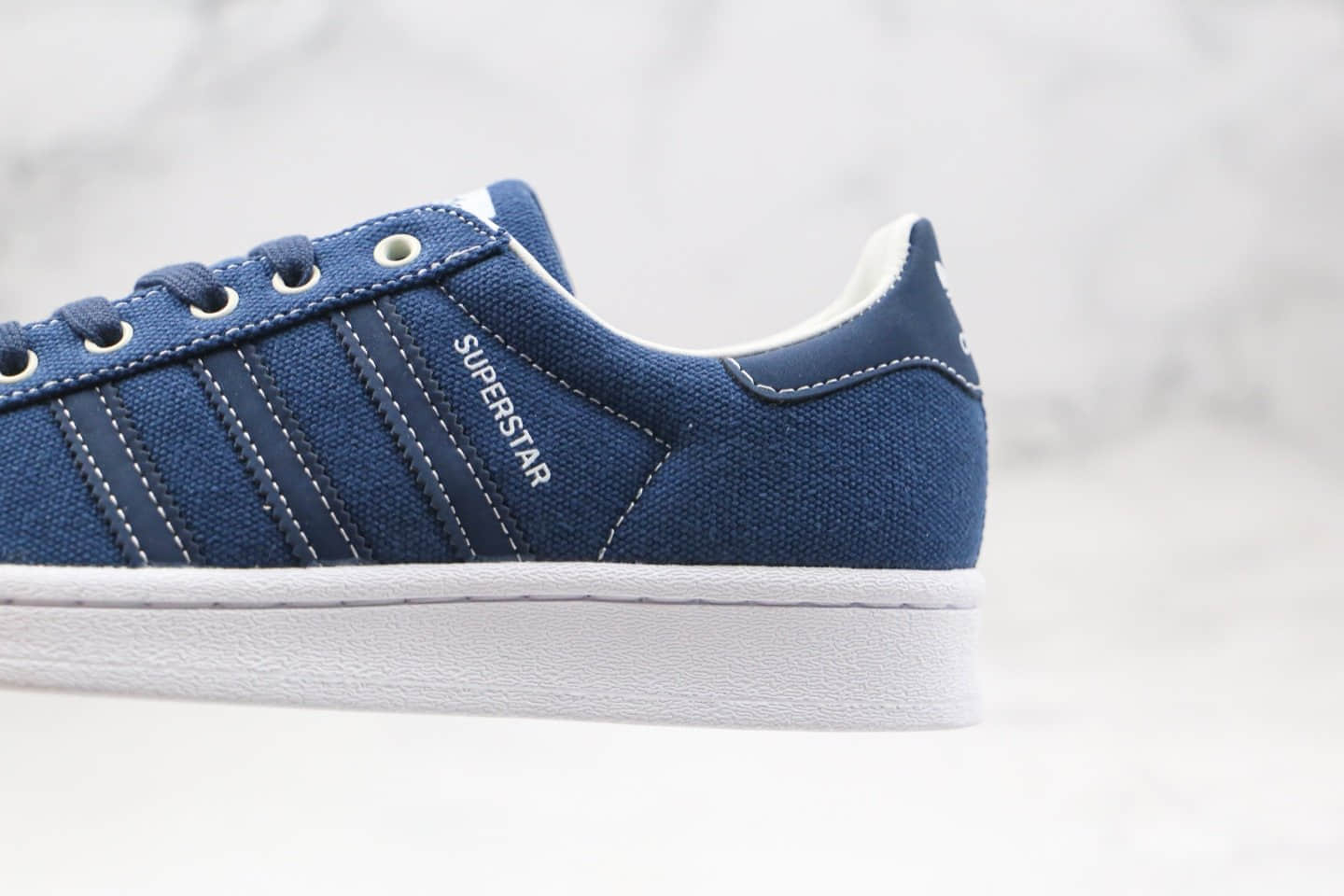 阿迪达斯Adidas Originals Superstar Superstar纯原版本三叶草贝壳头藏蓝色帆布板鞋原鞋开模一比一打造 货号:FW2652