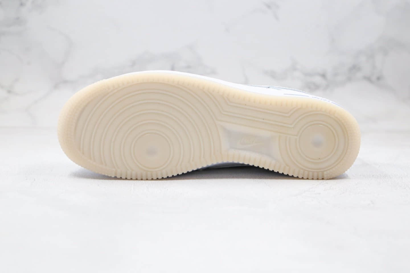 耐克Nike Air Force 1纯原版本低帮空军一号中文刺绣天蝎百战百胜白红色板鞋内置全职Sole气垫 货号:32085-100