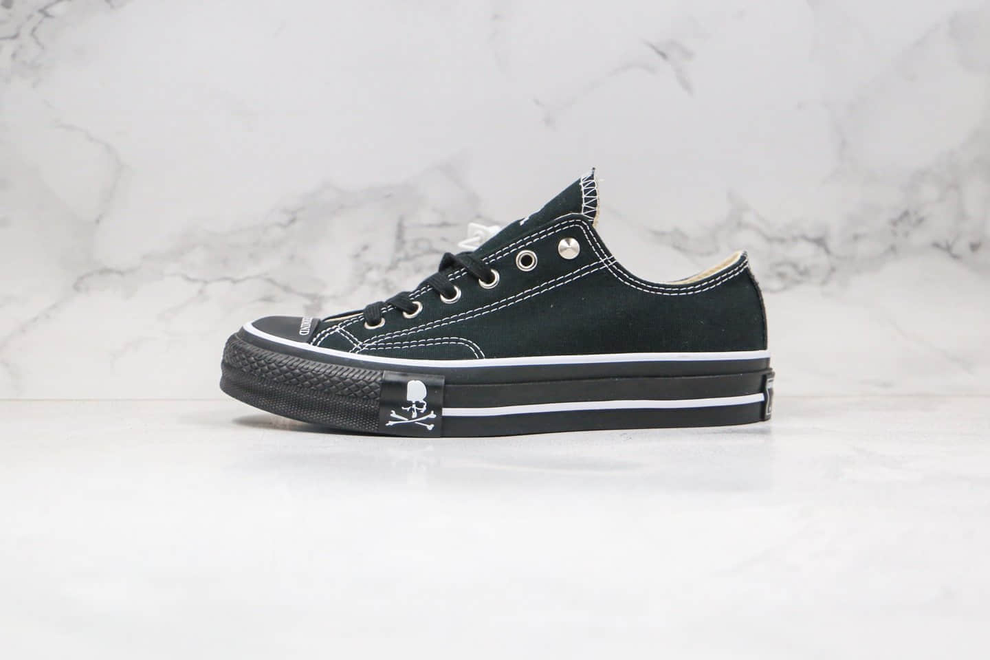 匡威Converse Addict x mastermind JAPAN日本限定ADD骷髅头MMJ联名款公司级版本低帮黑色帆布鞋原厂硫化大底 货号:169075C