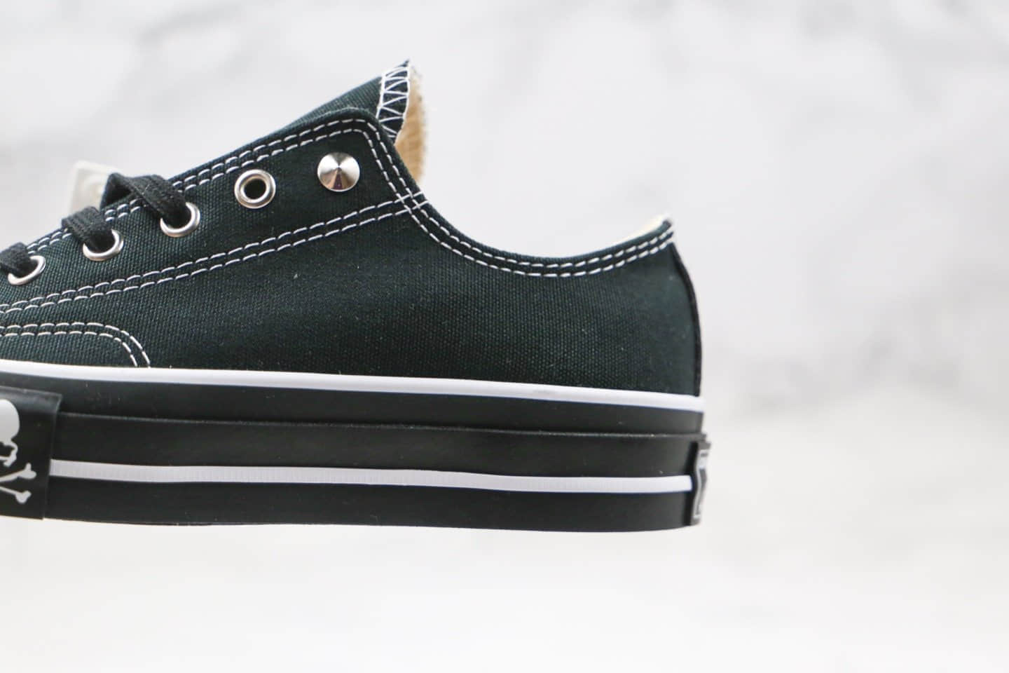 匡威Converse Addict x mastermind JAPAN日本限定ADD骷髅头MMJ联名款公司级版本低帮黑色帆布鞋原厂硫化大底 货号:169075C