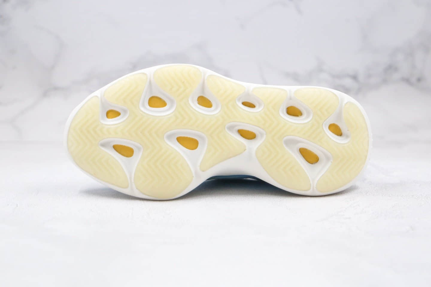 阿迪达斯Adidas Yeezy 700 V3 Azael纯原版本椰子700V3异形蓝白色原档案数据开发原盒原标 货号:G54850