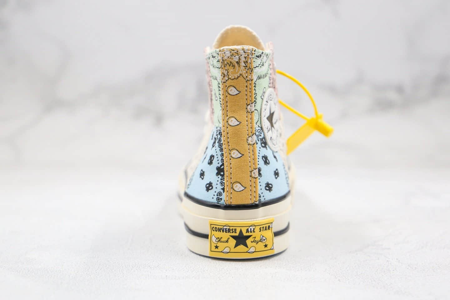 匡威Converse Paisley Pathwork 1970S公司级版本高帮腰果花米白蓝粉色拼接涂鸦帆布板鞋正确双围条硫化蓝底 货号:169881C