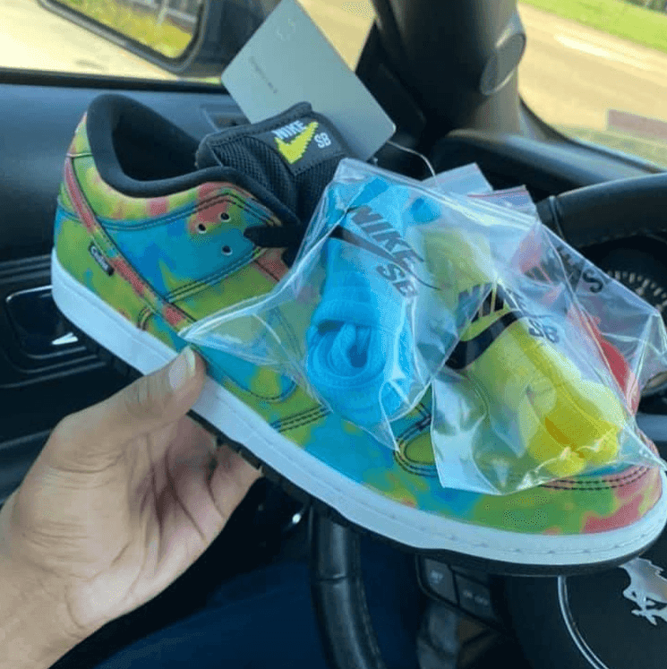 热感变色鞋面!Civilist x Nike SB Dunk Low首度曝光! 货号:CZ5123-001