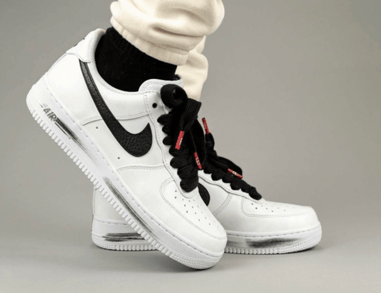 权志龙联名AF1雏菊2.0来袭!还是熟悉的刮刮乐鞋面! 货号:DD3223-100