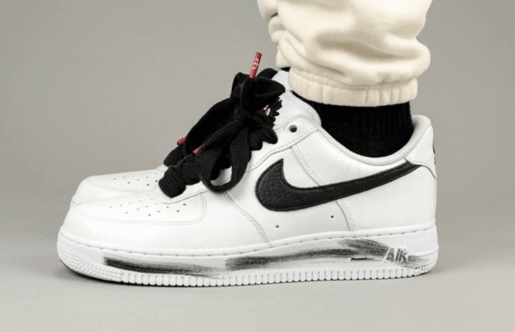 权志龙联名AF1雏菊2.0来袭!还是熟悉的刮刮乐鞋面! 货号:DD3223-100