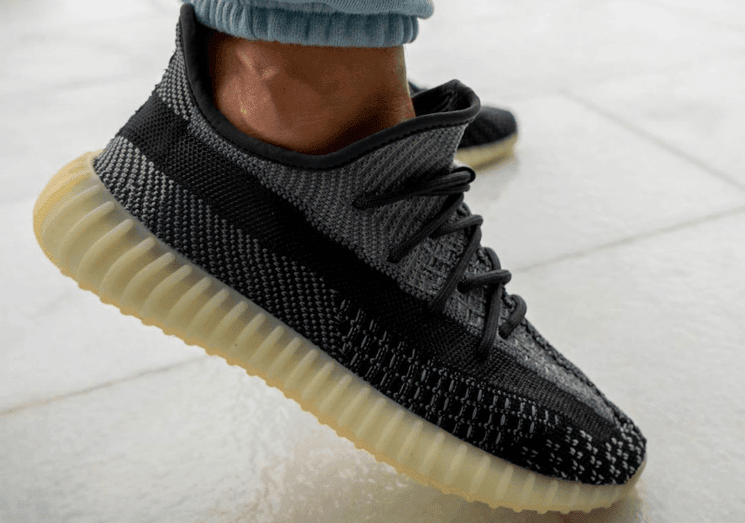Yeezy 350 V2奥利奥配色上脚图释出!下月登场! 货号:FZ5000