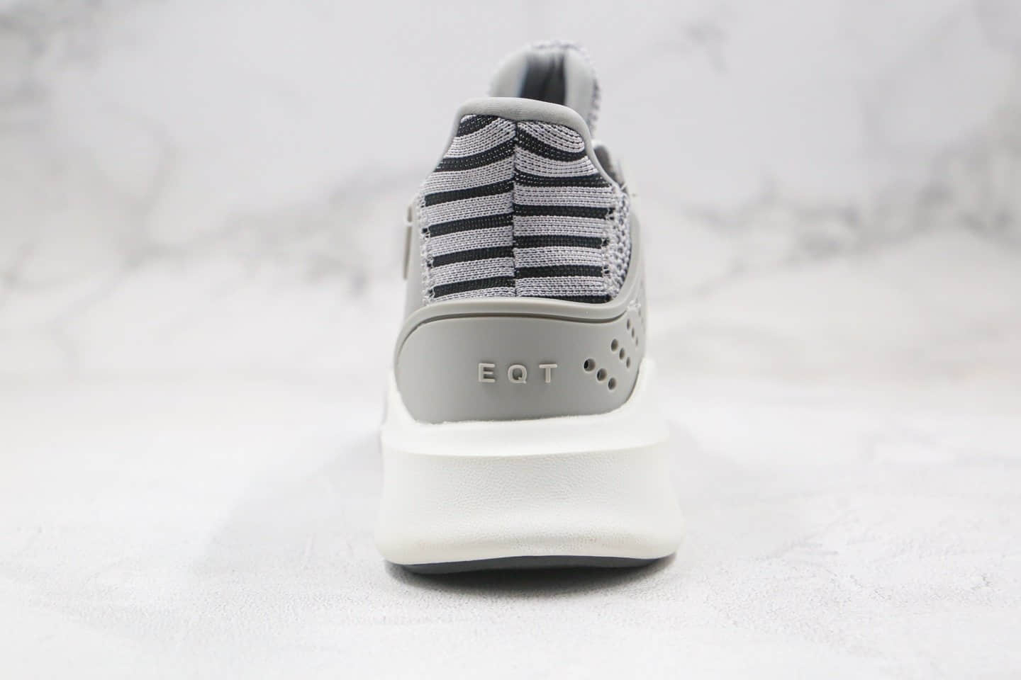 阿迪达斯Adidas EQT BASK ADV纯原版本复古慢跑鞋EQT支撑者系列灰色原档案数据开发 货号:FU9566