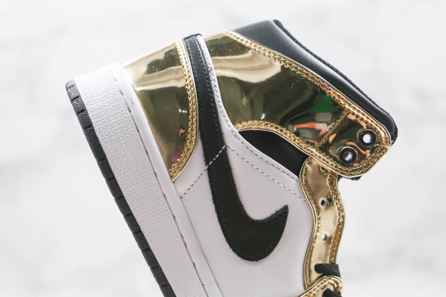 乔丹Air Jordan 1 Mid Metallic Gold纯原版本中帮AJ1液态白金色原盒原标 货号:DC1419-700
