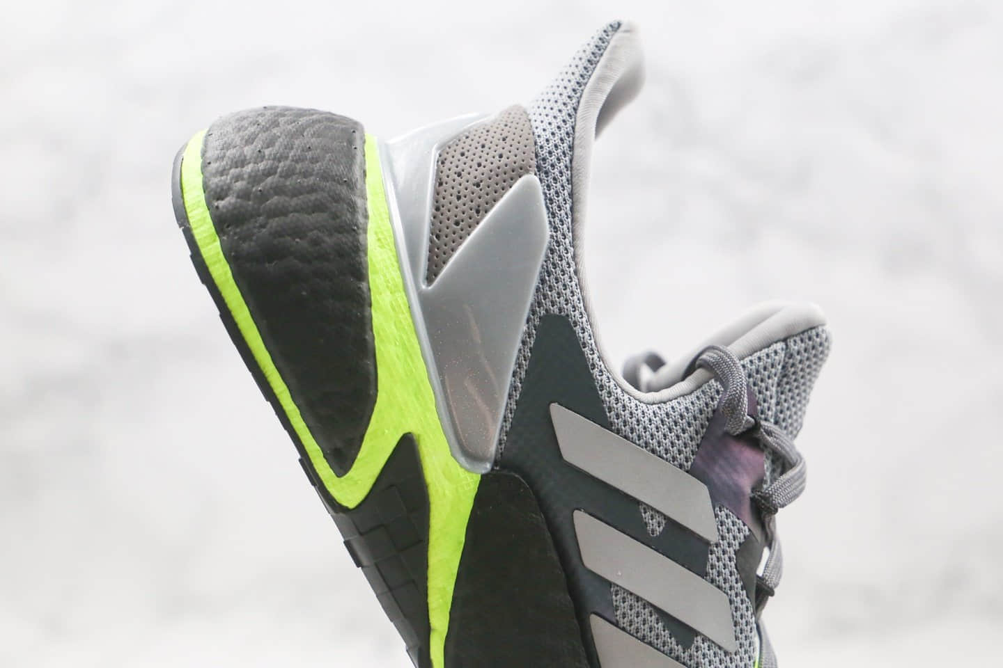 阿迪达斯Adidas X9000L4 BOOST纯原版本爆米花跑鞋X9000L4灰绿色原档案数据开发 货号:FW8385