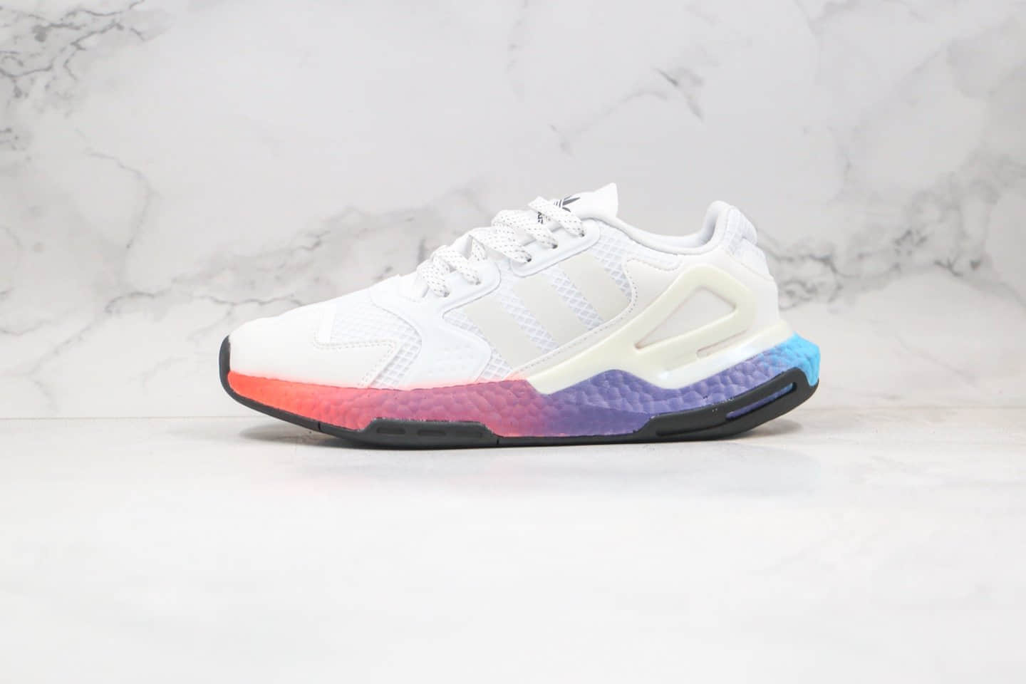 阿迪达斯Adidas Originals 2020 Day Jogger Boost 2020纯原版本三叶草夜行者二代白炫彩紫色爆米花跑鞋原楦头纸板打造 货号:FY3012