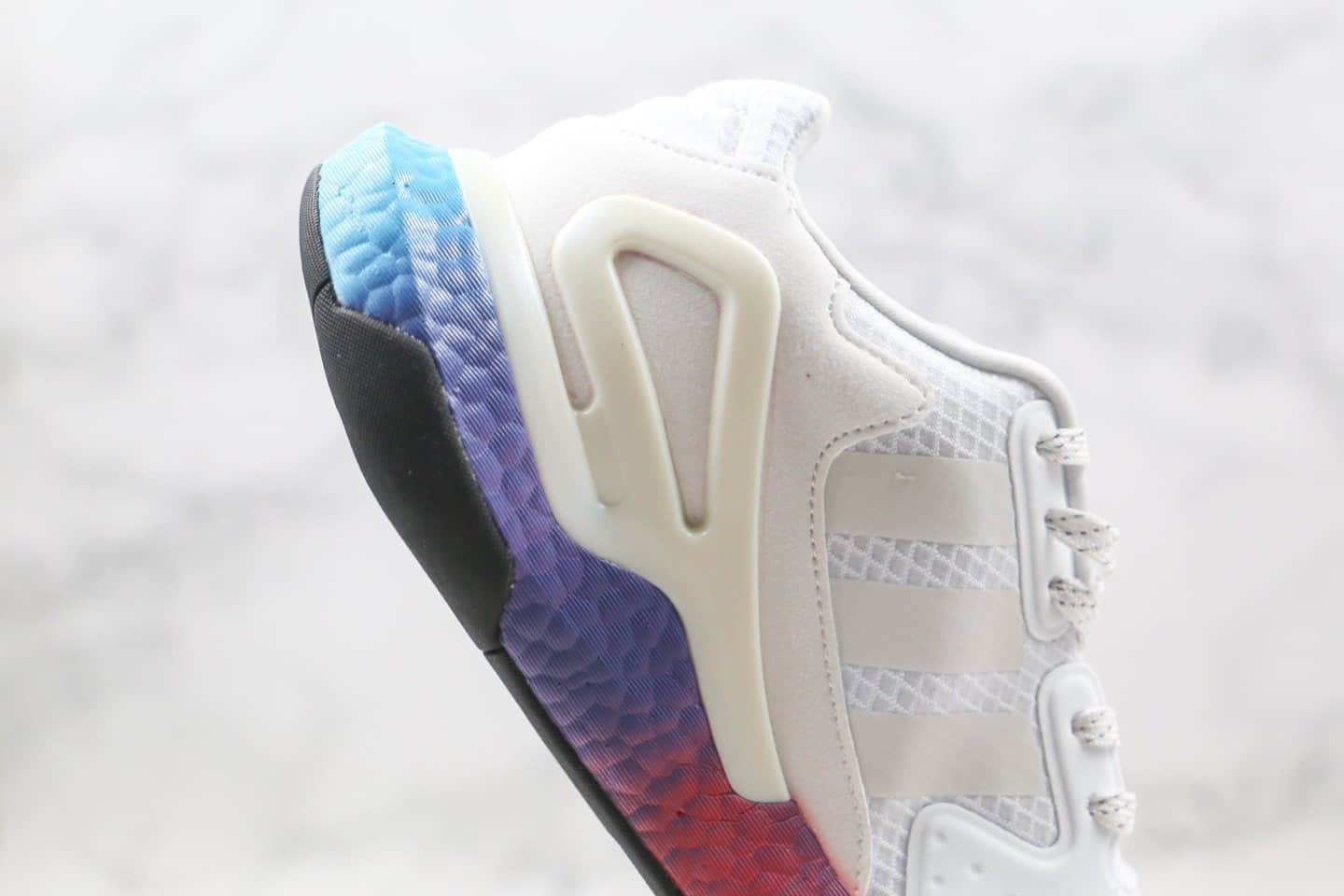 阿迪达斯Adidas Originals 2020 Day Jogger Boost 2020纯原版本三叶草夜行者二代白炫彩紫色爆米花跑鞋原楦头纸板打造 货号:FY3012