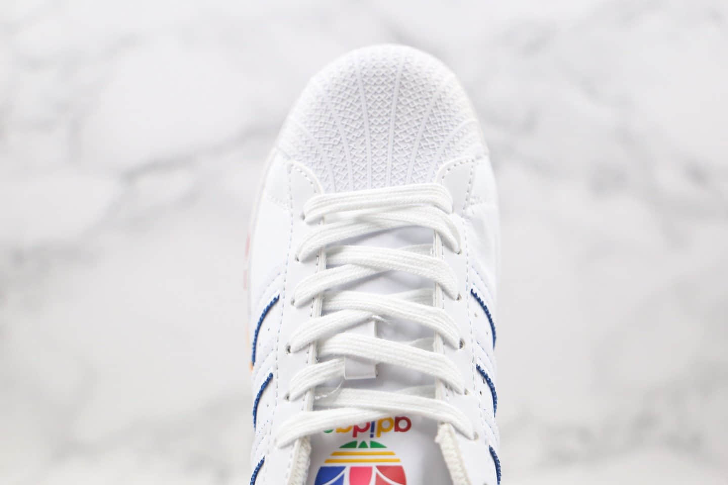 阿迪达斯Adidas Originals Stan Smith纯原版本三叶草贝壳头板鞋50周年彩色LOGO彩虹色原盒原标 货号:FY1147