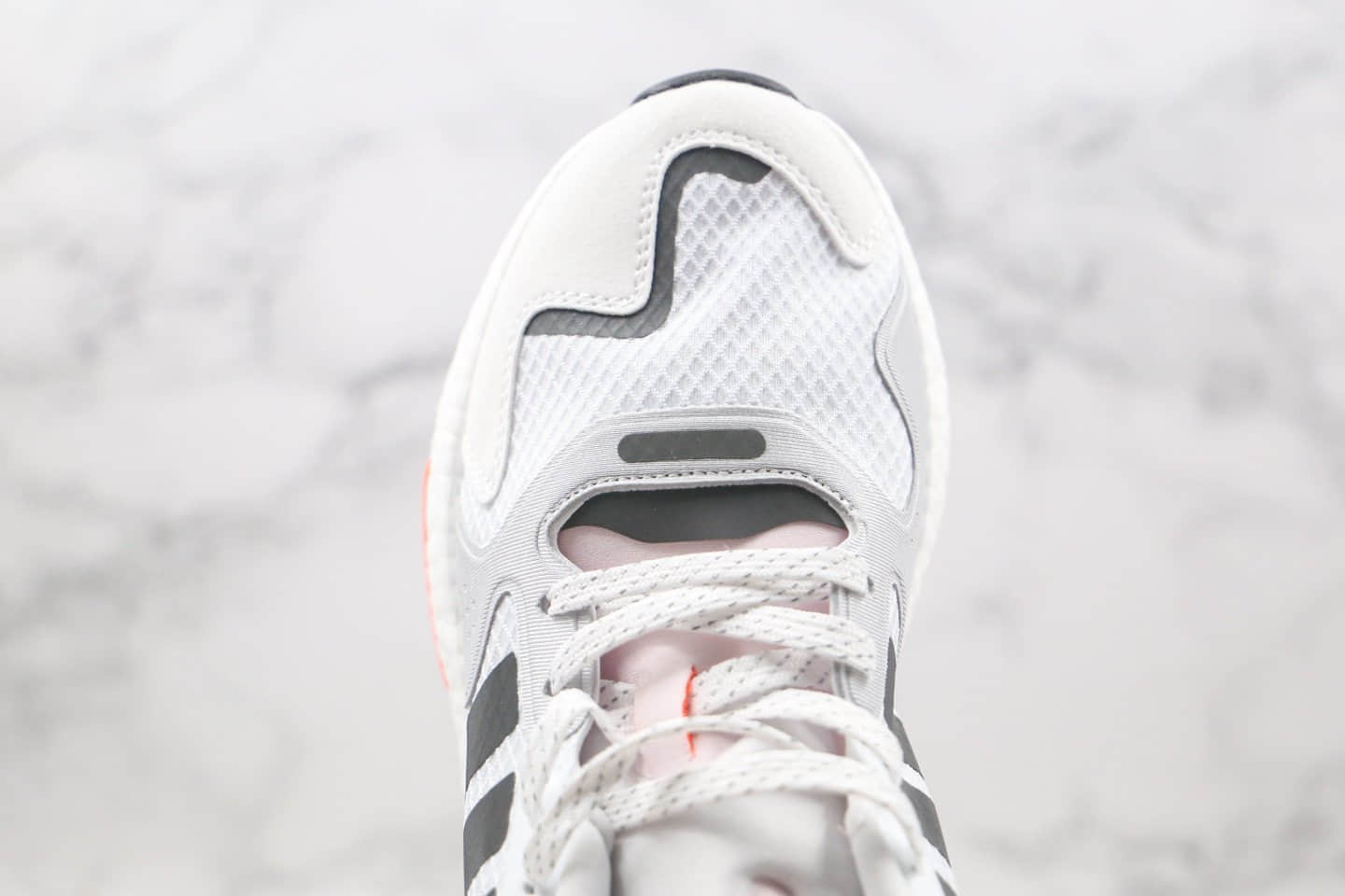 阿迪达斯adidas Originals Day Jogger Boost纯原版本陈奕迅同款夜行者2代高弹复古休闲运动跑鞋白橙色原鞋开模 货号:FY0237