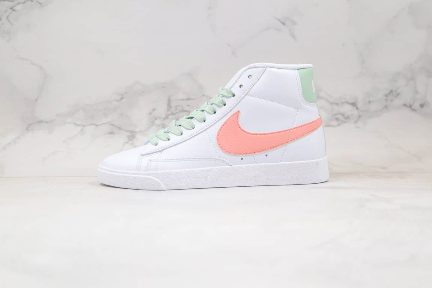 耐克Nike W Blazer Mid Vintage Suede纯原版本中帮开拓者白粉绿色原厂贝利头层皮 货号：AV9376-605