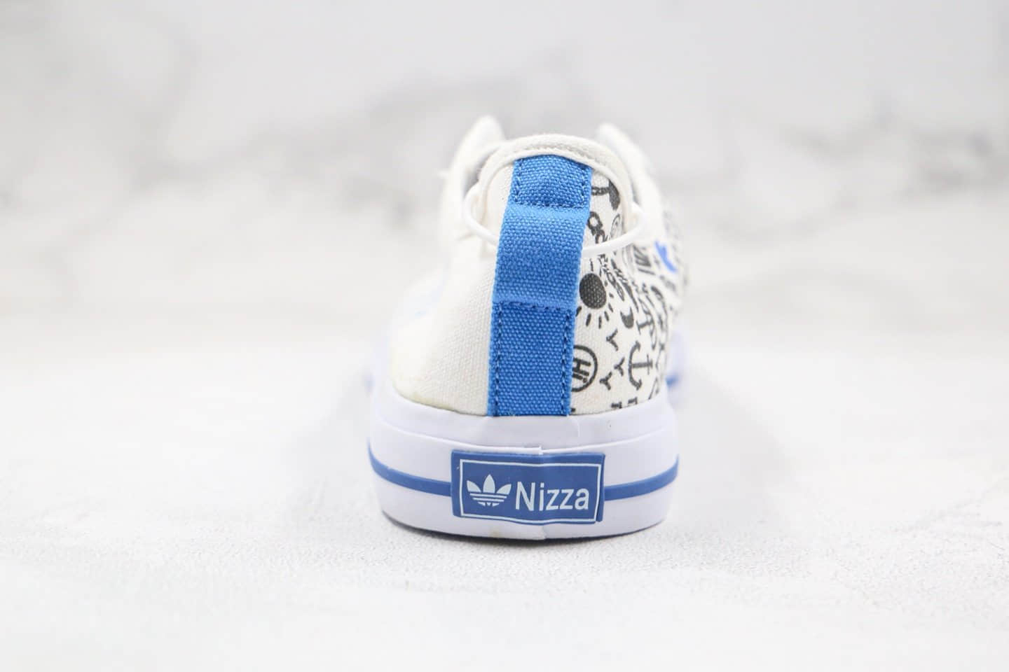 阿迪达斯Adidas Nizza纯原版本校园板鞋白蓝色涂鸦印花原盒原标原鞋开模 货号:FY3090