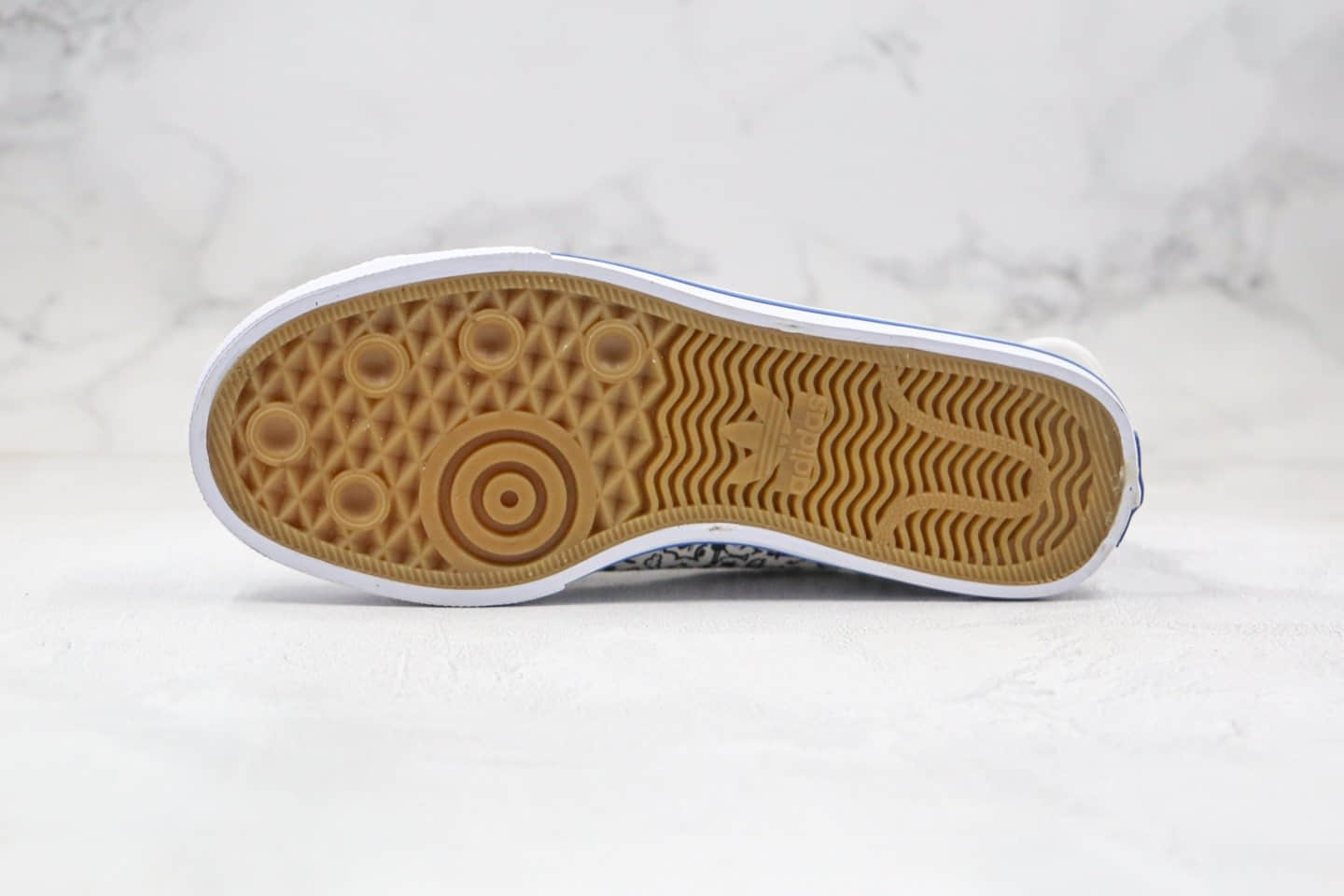 阿迪达斯Adidas Nizza纯原版本校园板鞋白蓝色涂鸦印花原盒原标原鞋开模 货号:FY3090