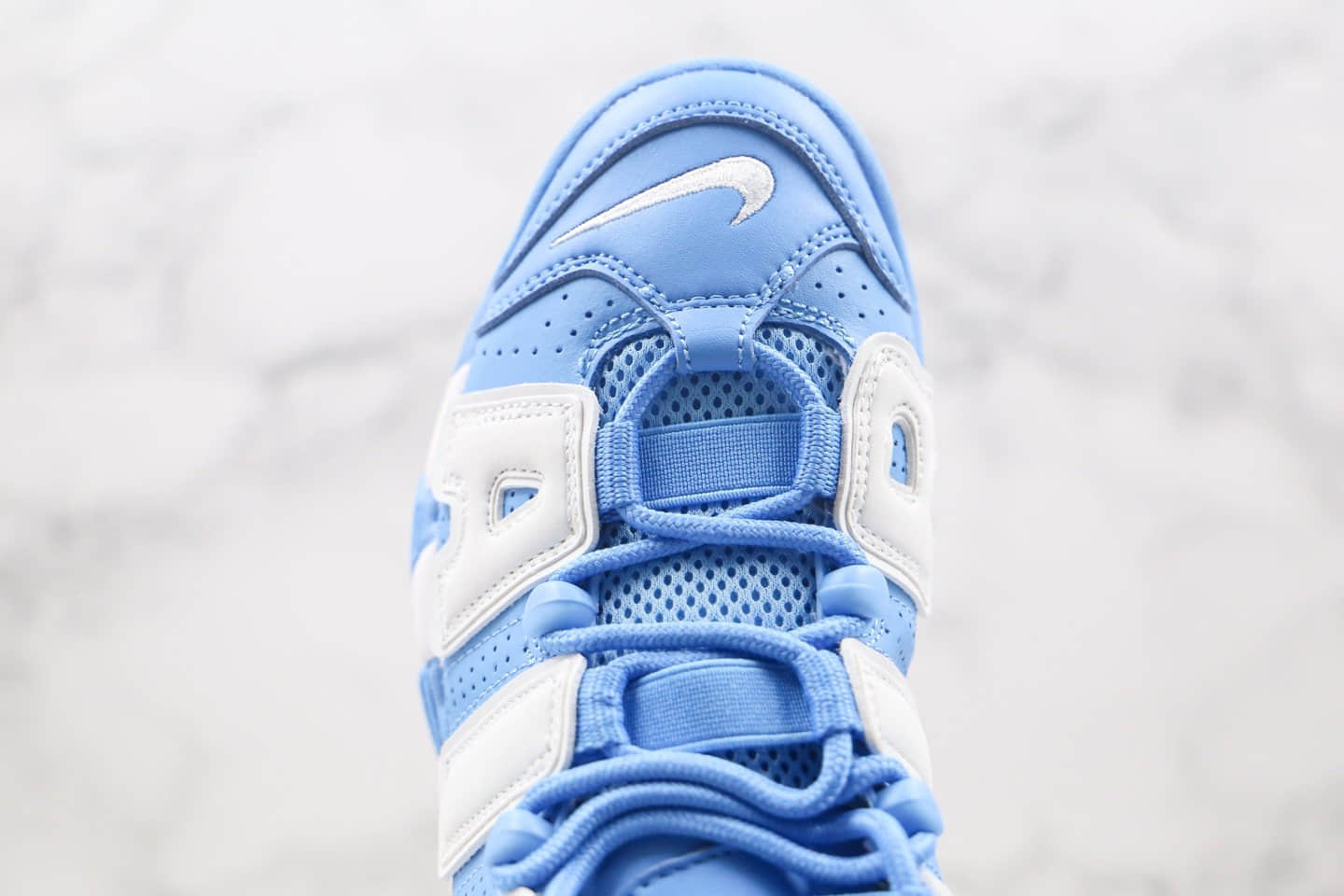 耐克Nike WMNS Air More Uptempo University Blue纯原版本皮蓬大R大学白蓝色篮球鞋内置气垫原盒原标 货号:921948-401