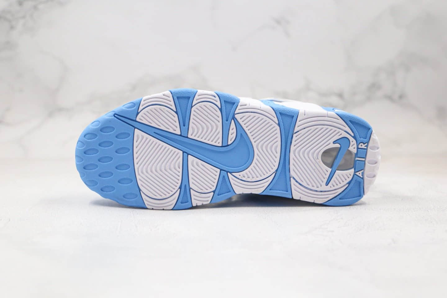 耐克Nike WMNS Air More Uptempo University Blue纯原版本皮蓬大R大学白蓝色篮球鞋内置气垫原盒原标 货号:921948-401