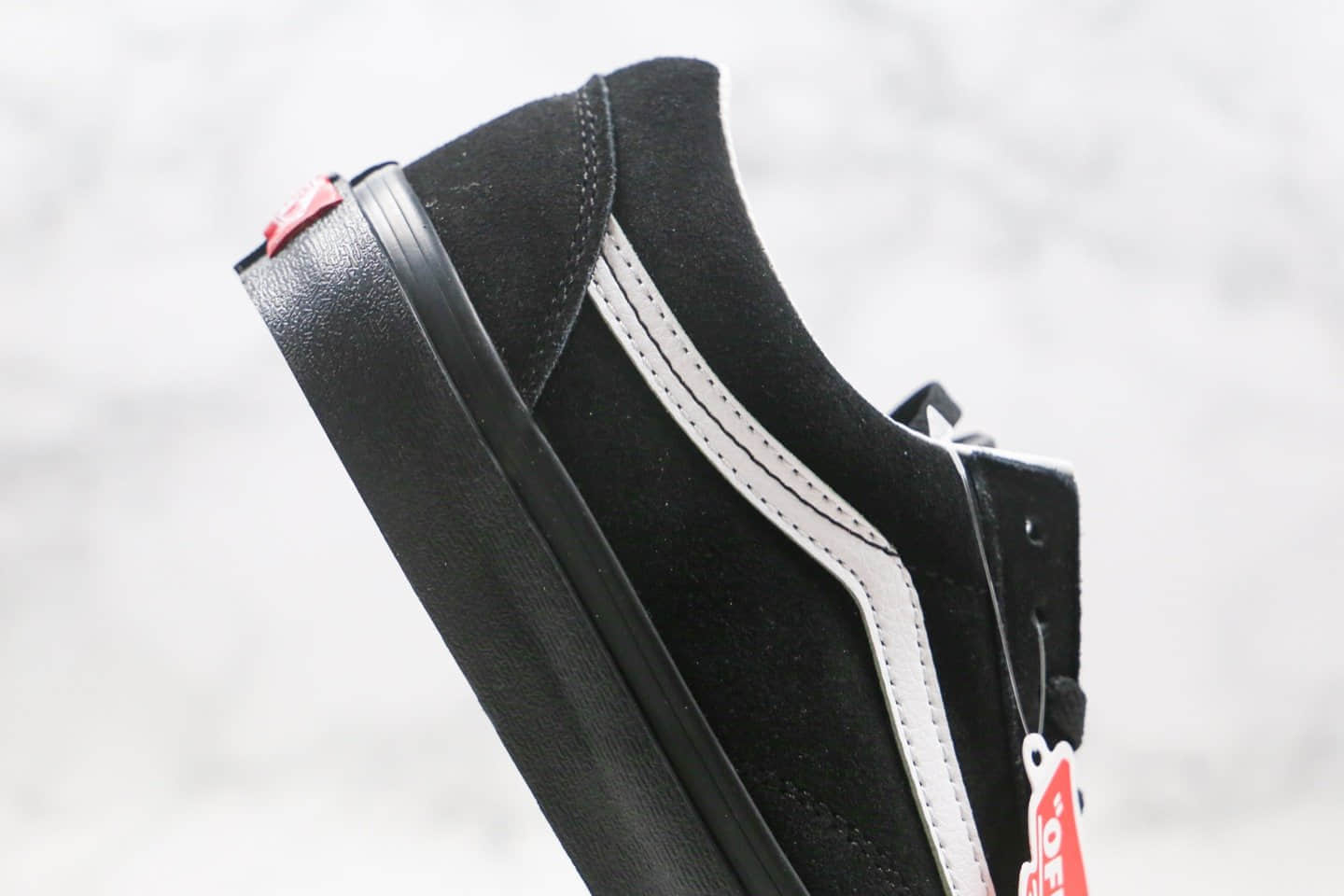 万斯Vans Pig Suede Old Skool Sk8-Hi公司级版本低帮麂皮黑白色硫化板鞋原楦头纸板打造 货号:VN0A4U3B18L