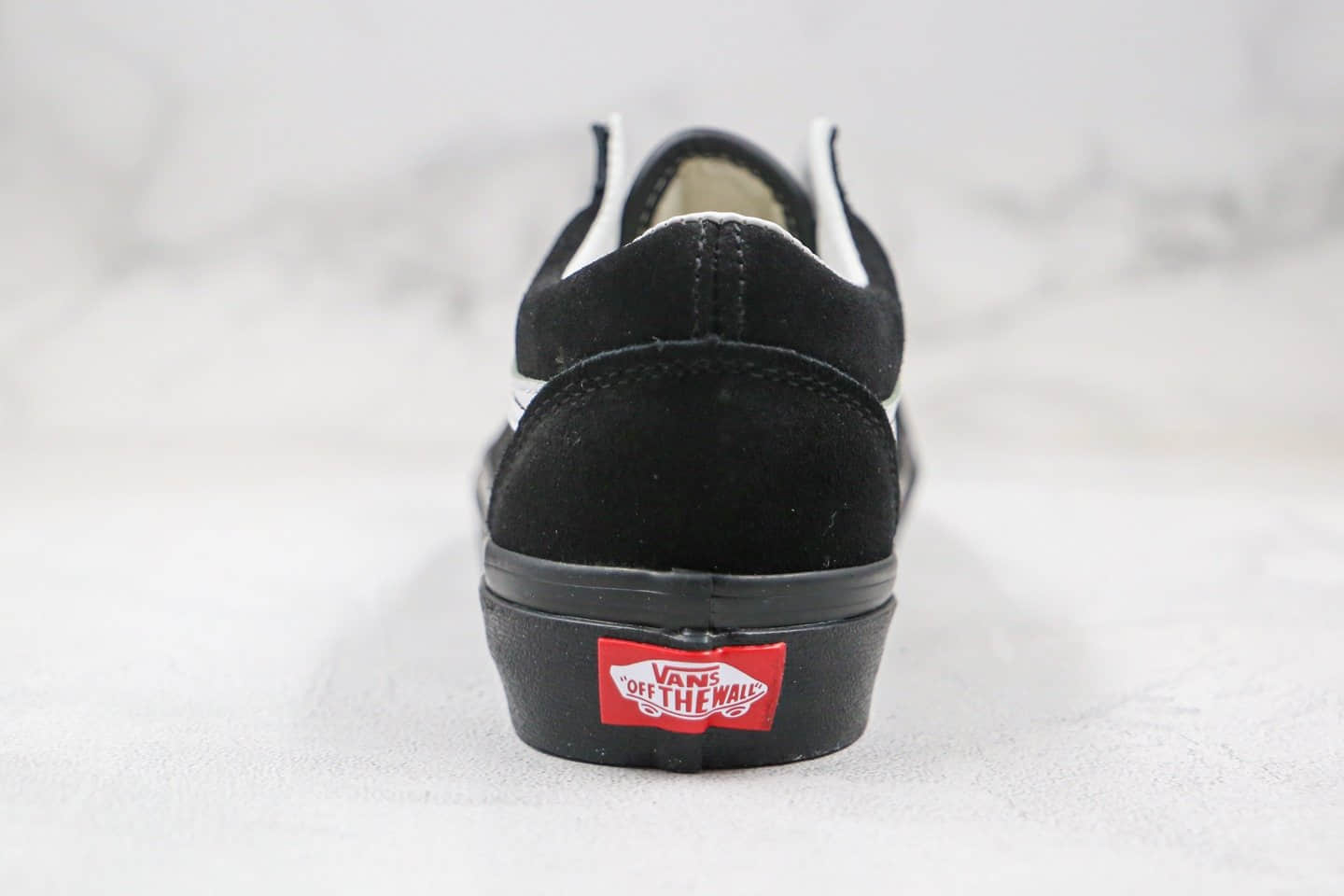 万斯Vans Pig Suede Old Skool Sk8-Hi公司级版本低帮麂皮黑白色硫化板鞋原楦头纸板打造 货号:VN0A4U3B18L