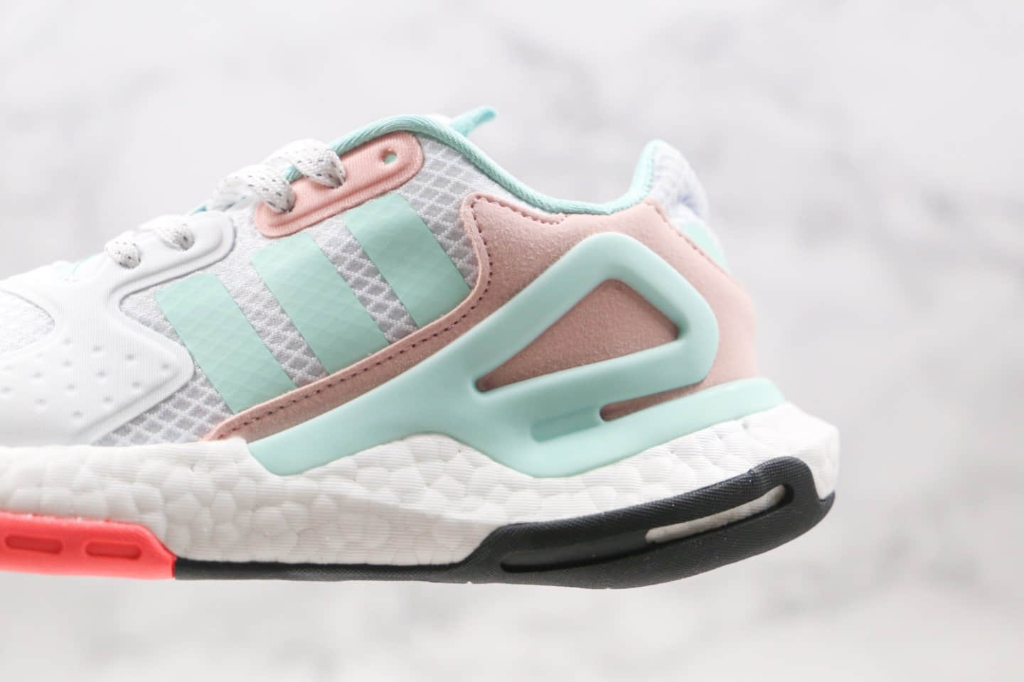 阿迪达斯Adidas Originals 2020 Day Jogger Boost纯原版本三叶草夜行者二代白绿粉色爆米花跑鞋原盒原标 货号:FY3018
