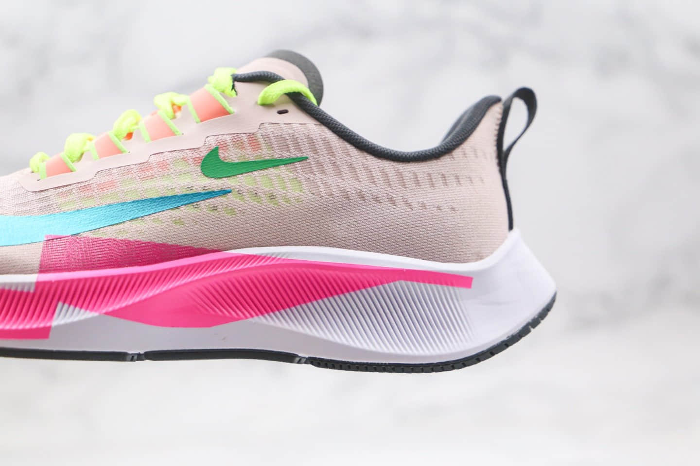 耐克Nike Air Zoom Pegasus 37 PRM纯原版本登月37代女子跑步鞋粉蓝色内置Zoom气垫原盒原标 货号:CQ9977-600