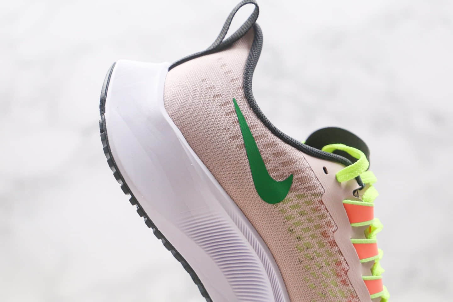 耐克Nike Air Zoom Pegasus 37 PRM纯原版本登月37代女子跑步鞋粉蓝色内置Zoom气垫原盒原标 货号:CQ9977-600