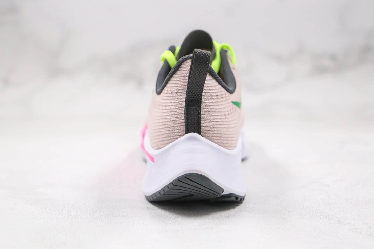 耐克Nike Air Zoom Pegasus 37 PRM纯原版本登月37代女子跑步鞋粉蓝色内置Zoom气垫原盒原标 货号:CQ9977-600