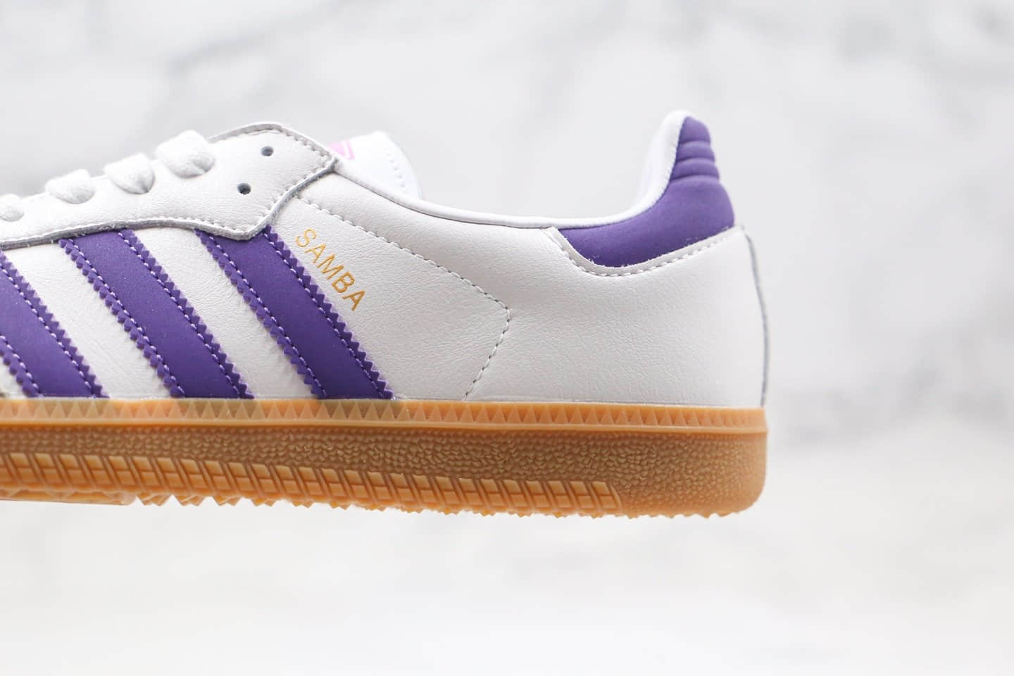 阿迪达斯Adidas Samba OG FT纯原版本桑巴板鞋白紫色内置NFC芯片原盒原标 货号:EE5452