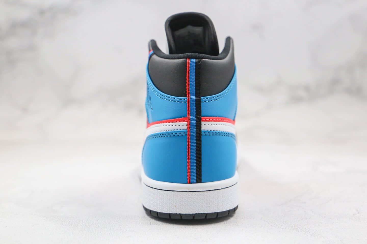 乔丹Air Jordan 1 Mid纯原版本中帮AJ1彩色拼接篮球鞋原档案数据开发 货号:CV5276-001