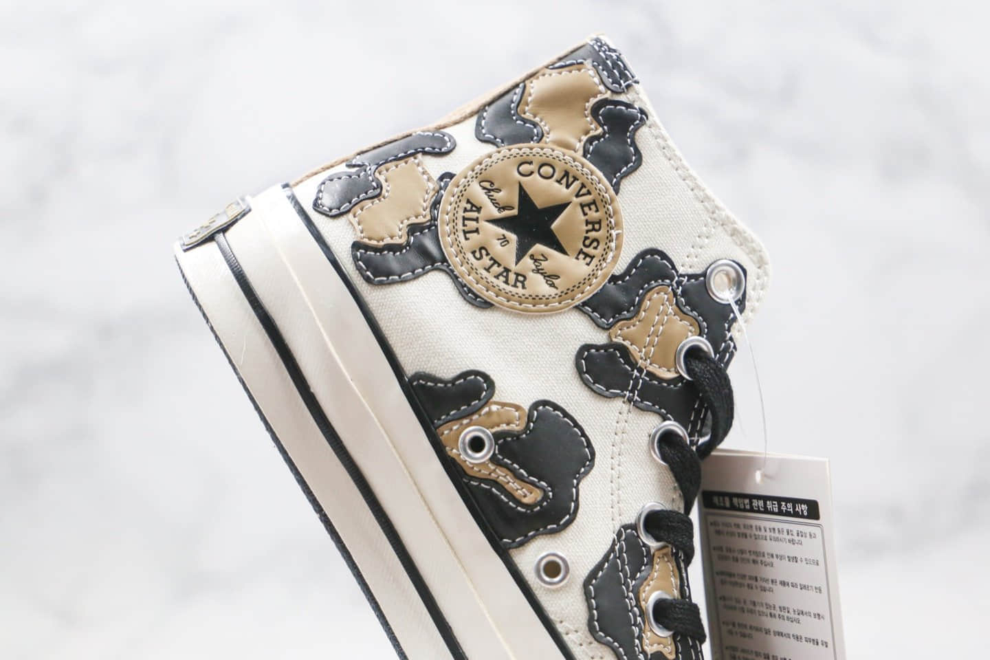 匡威Converse Chuck 70公司级版本高帮帆布鞋奶牛花纹蓝底双围条 货号:168904C