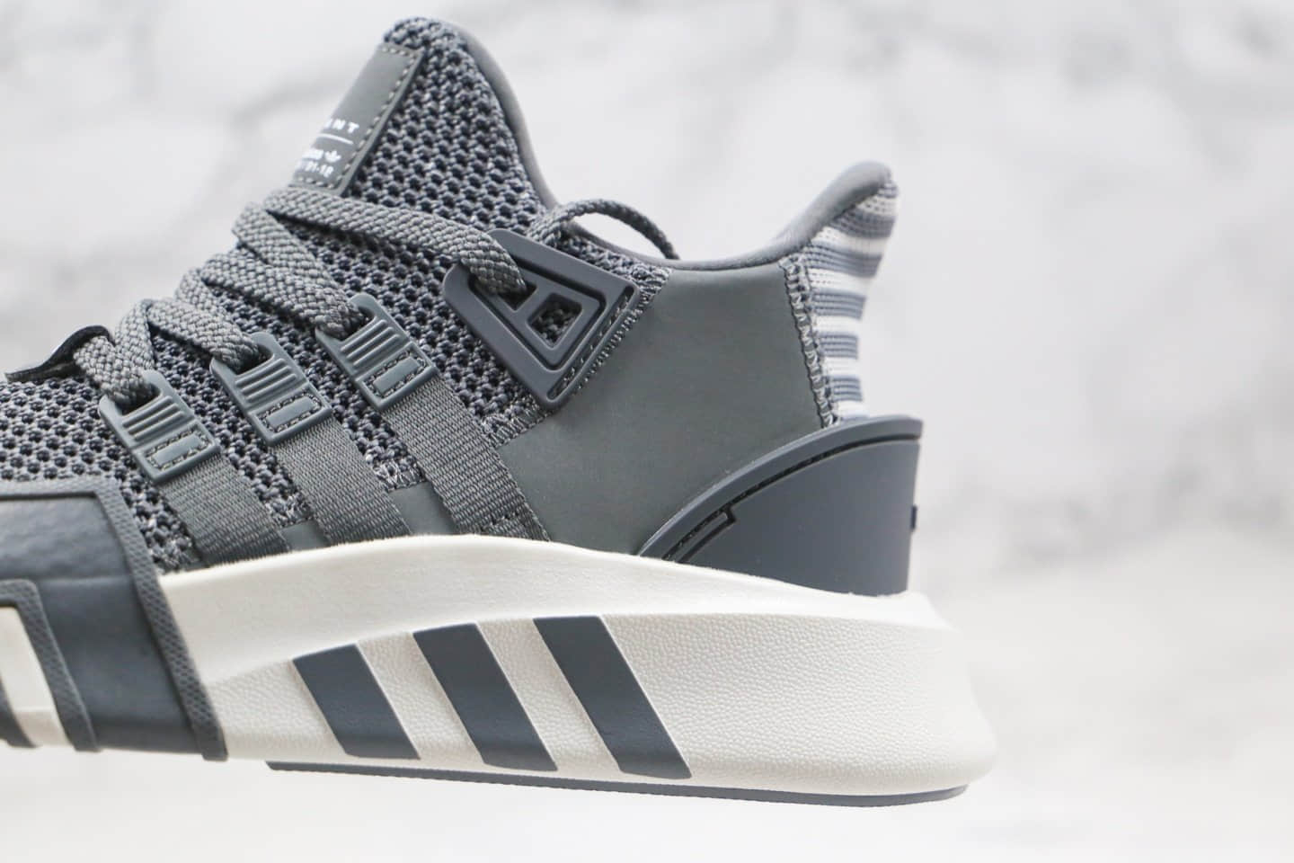 阿迪达斯Adidas EQT BASK ADV纯原版本支撑者系列EQT慢跑鞋深灰白色原档案数据开发 货号:FU9020