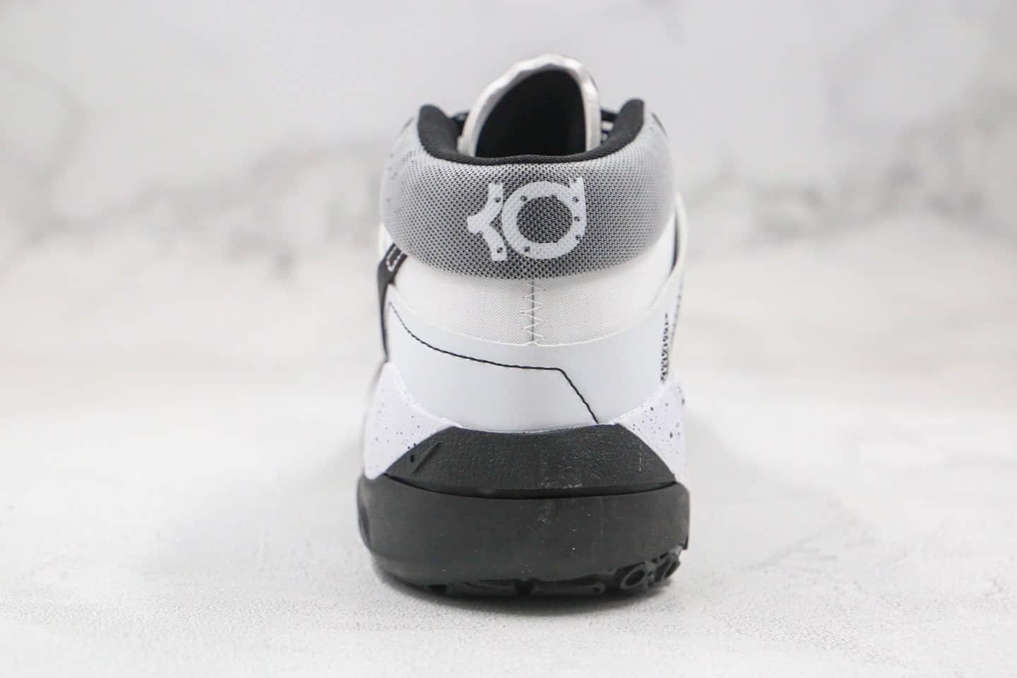 耐克Nike Zoom KD13 EP纯原版本杜兰特13代篮球鞋黑白奥利奥配色内置气垫支持实战 货号:CI9948-100