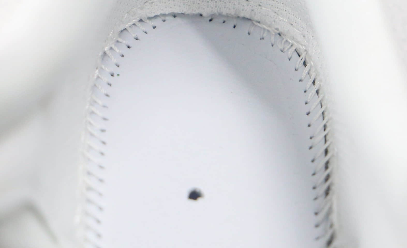 阿迪达斯adidas Originals Superstar J纯原版本贝壳头板鞋炫彩镭射白粉紫原数据原材打造 货号:FV3139