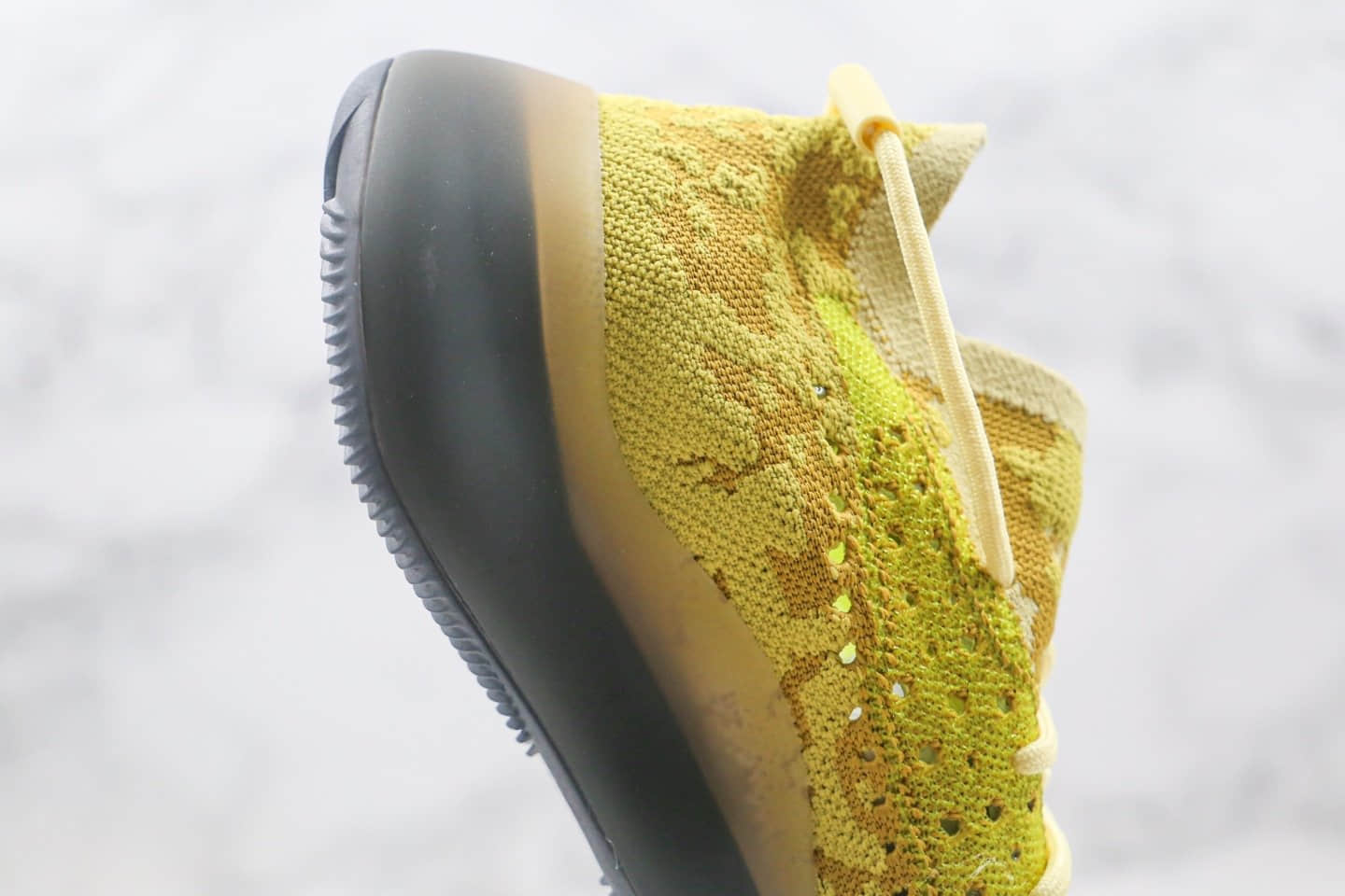 阿迪达斯Adidas Yeezy 380 Boost公司级版本侃爷同款椰子爆米花跑鞋380棕黄深灰黑色原厂巴斯夫缓震大底 货号:FZ4990