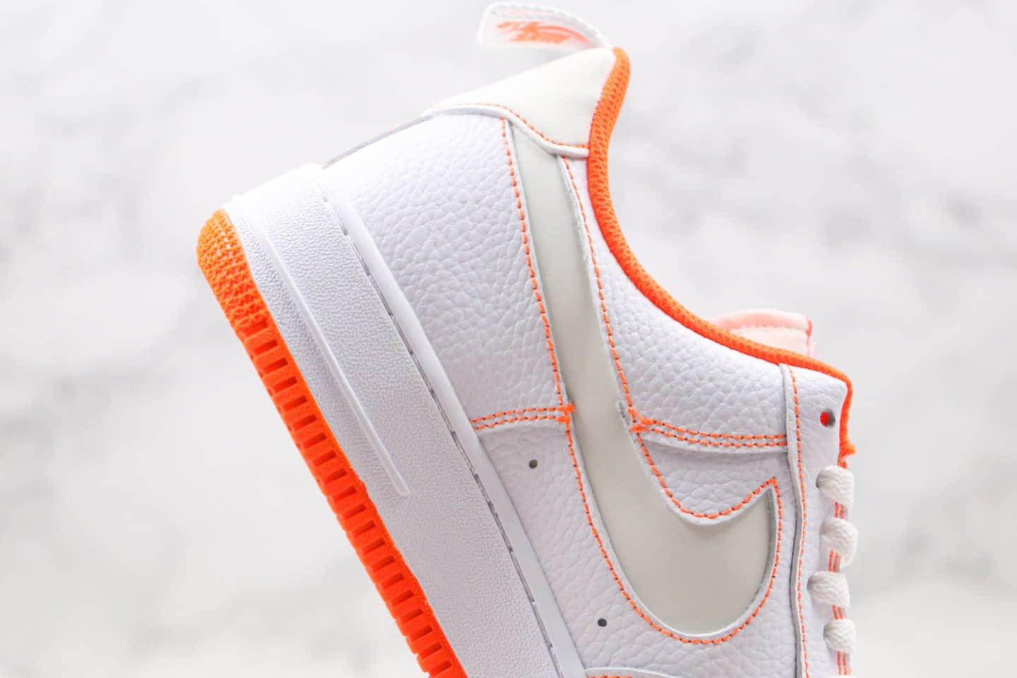 耐克Nike Air Force 1 Premium纯原版本空军一号板鞋3M反光白橙色内置气垫 货号：CV3039-103