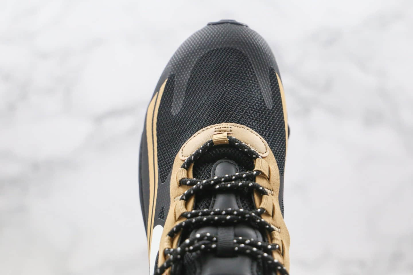 耐克Nike Air Max 270 React纯原版本气垫慢跑鞋Max270黑金色内置真小潘气垫 货号:CV1632-001